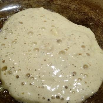 Bubbles banana oat pancakes first overview