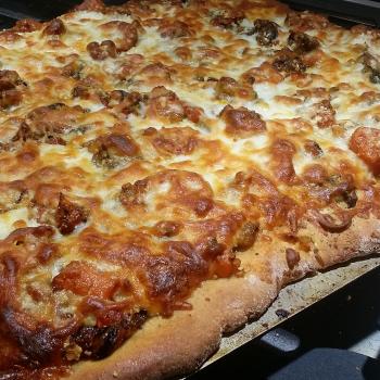 Bubbles Sourdough Pizza first overview