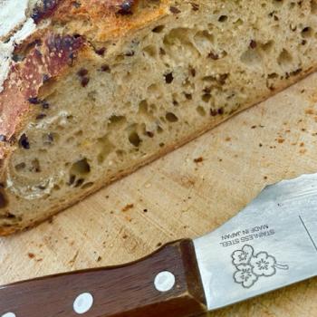 Celia Bread with grain or sesame seeds second overview