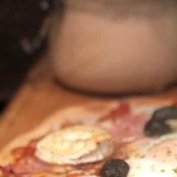 Covidus  Pizza du dimanche soir  first slice