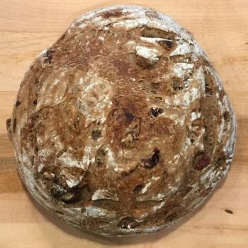 Hubert Pain au Levain, Canneberges, et Noix  first overview