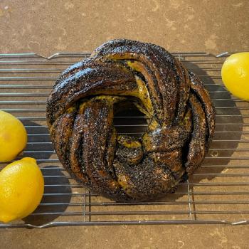 John Dough Matcha Black Sesame Babka with Yuzu glaze first overview