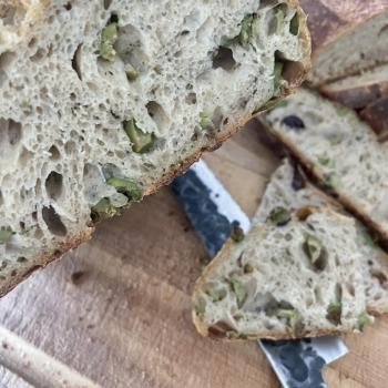 Spartacus With inclusions. Baguette first slice