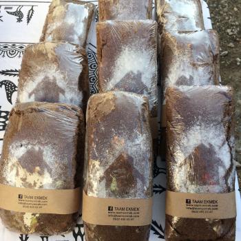 Taamekmek Bread first overview