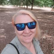 profile picture Rebecca Curphey